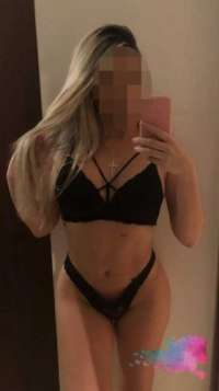 Konya Eve Gelen Escort: Seksi ve Yardımsever Şaheser