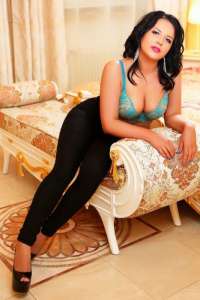 Konya Genç Escort Bayan Sevgi'nin Sıra Dışı Hizmetleri ve Unutulmaz Anıları