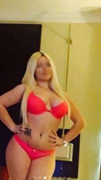 Konya'da Eve Gelen Çekici ve Görkemli Escort Bayan